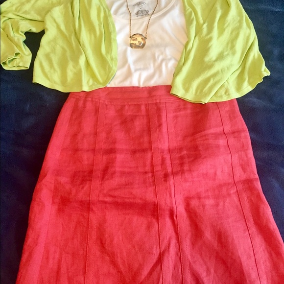 Petite- Ann Taylor Red Linen ALine Mini Skirt, 4 - Picture 4 of 5